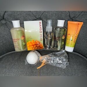 Mango pear bath and body set